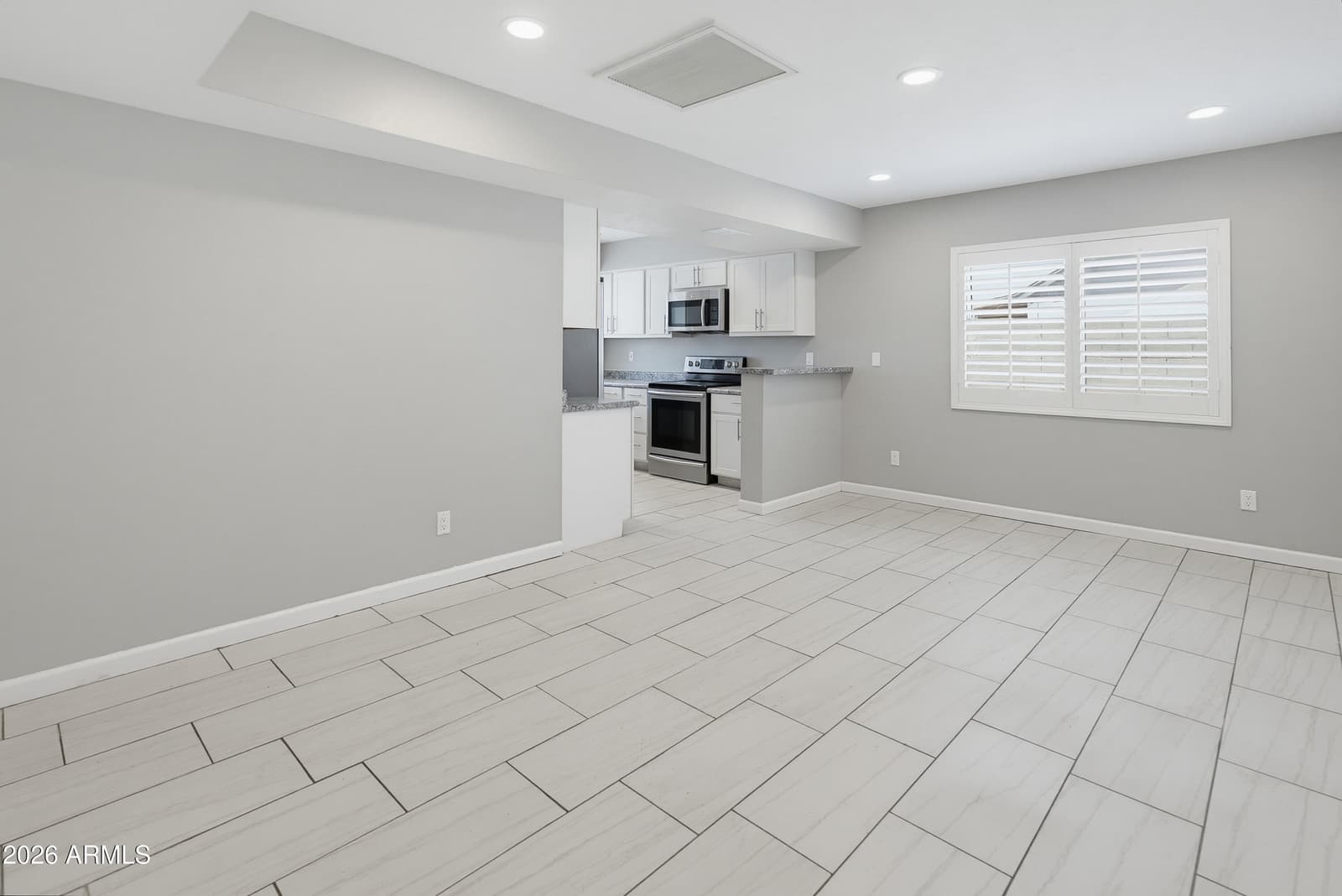 6620 W Mercer Lane, Glendale, AZ 85304 — photo 20 of 51