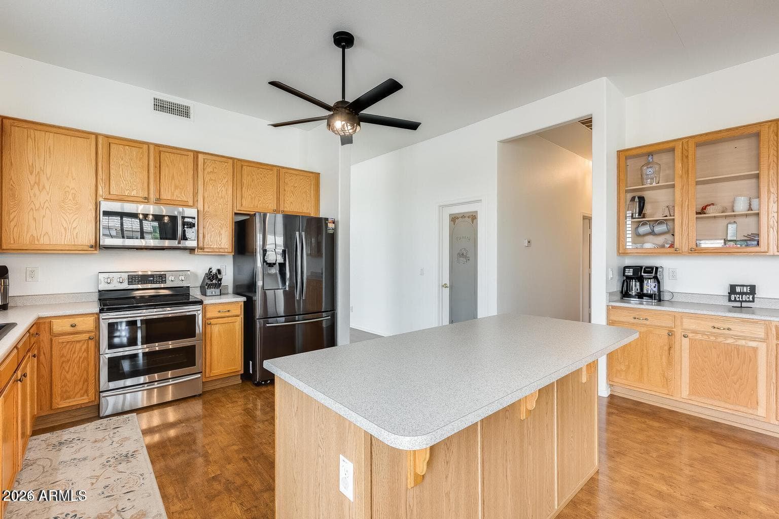 16398 N Oachs Drive, Surprise, AZ 85374 — photo 9 of 34
