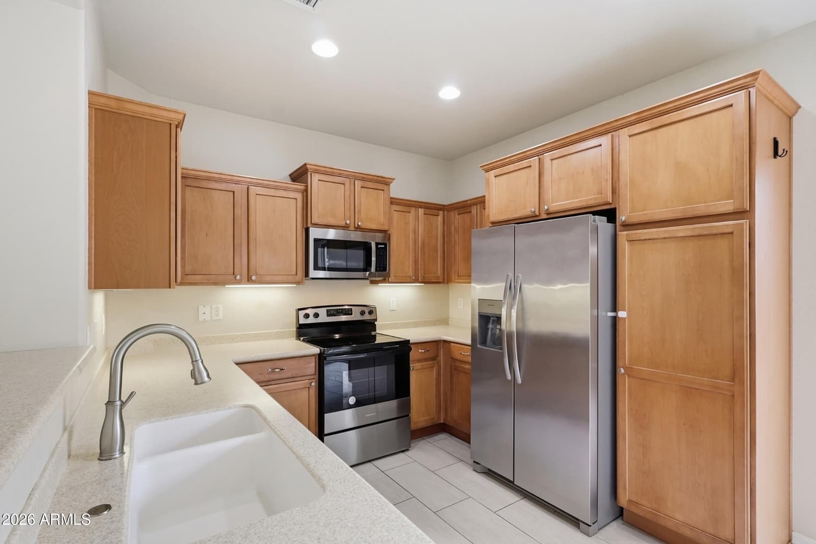 16025 N 19th Drive, Phoenix, AZ 85023 — photo 15 of 48
