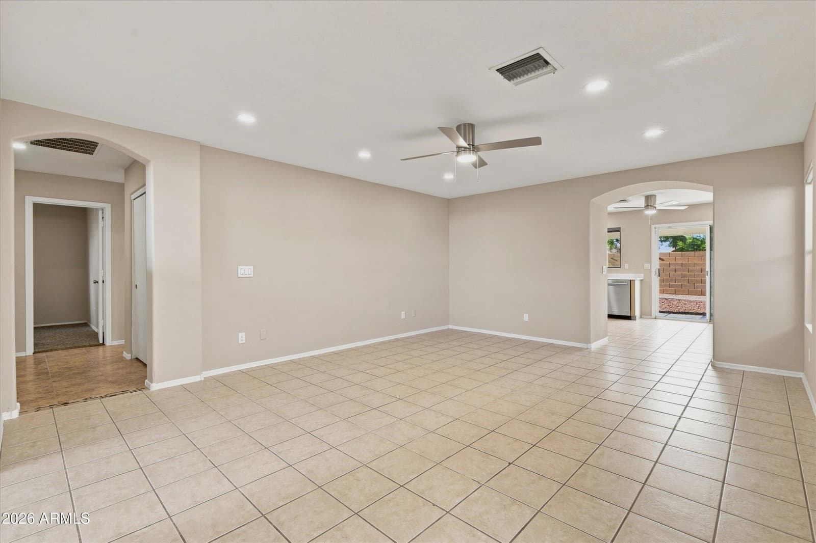15322 W Evans Drive, Surprise, AZ 85379 — photo 5 of 31