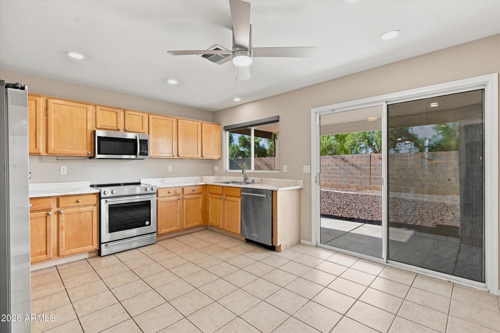 15322 W Evans Drive, Surprise, AZ 85379 — photo 6 of 31