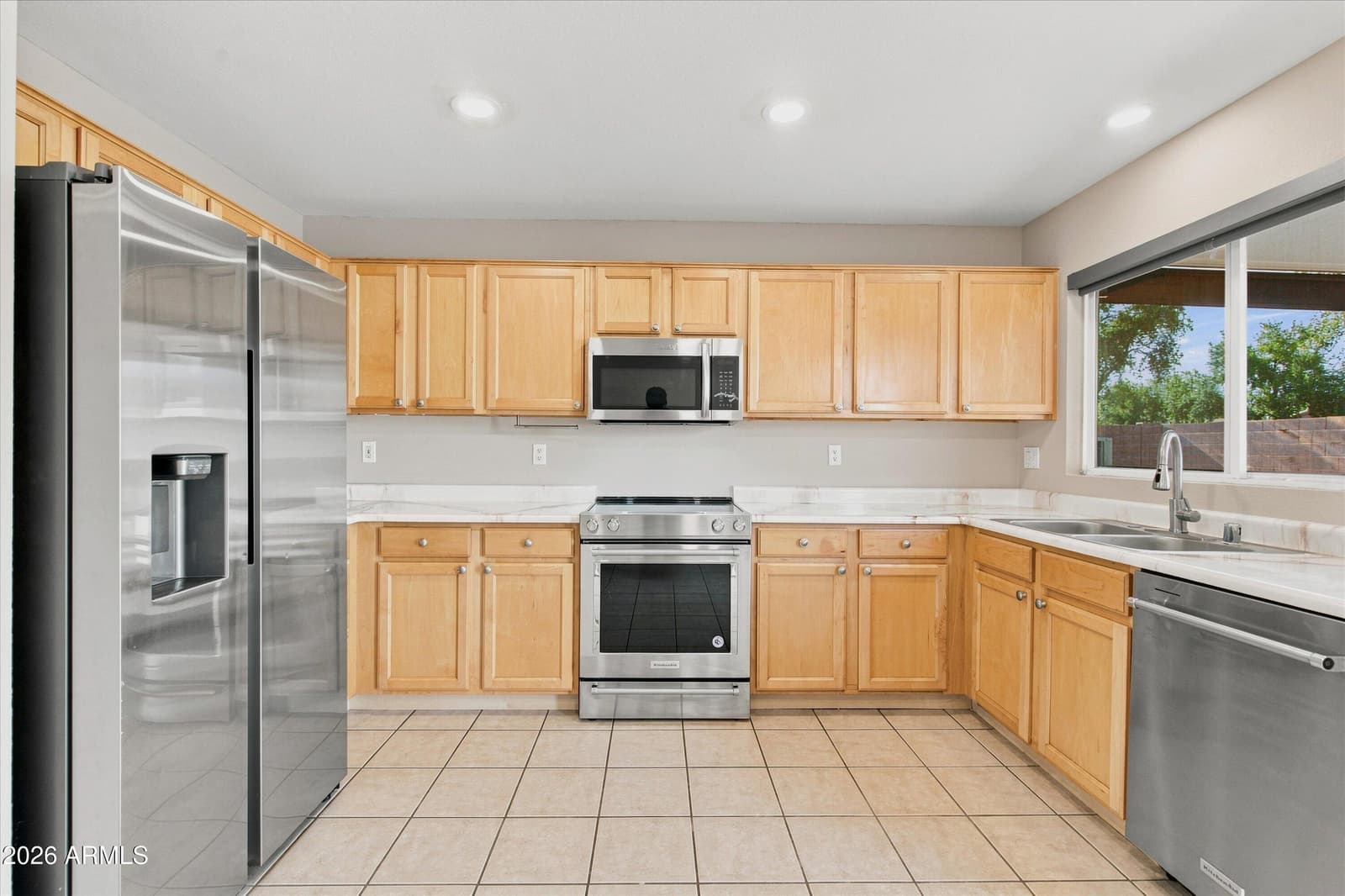 15322 W Evans Drive, Surprise, AZ 85379 — photo 7 of 31