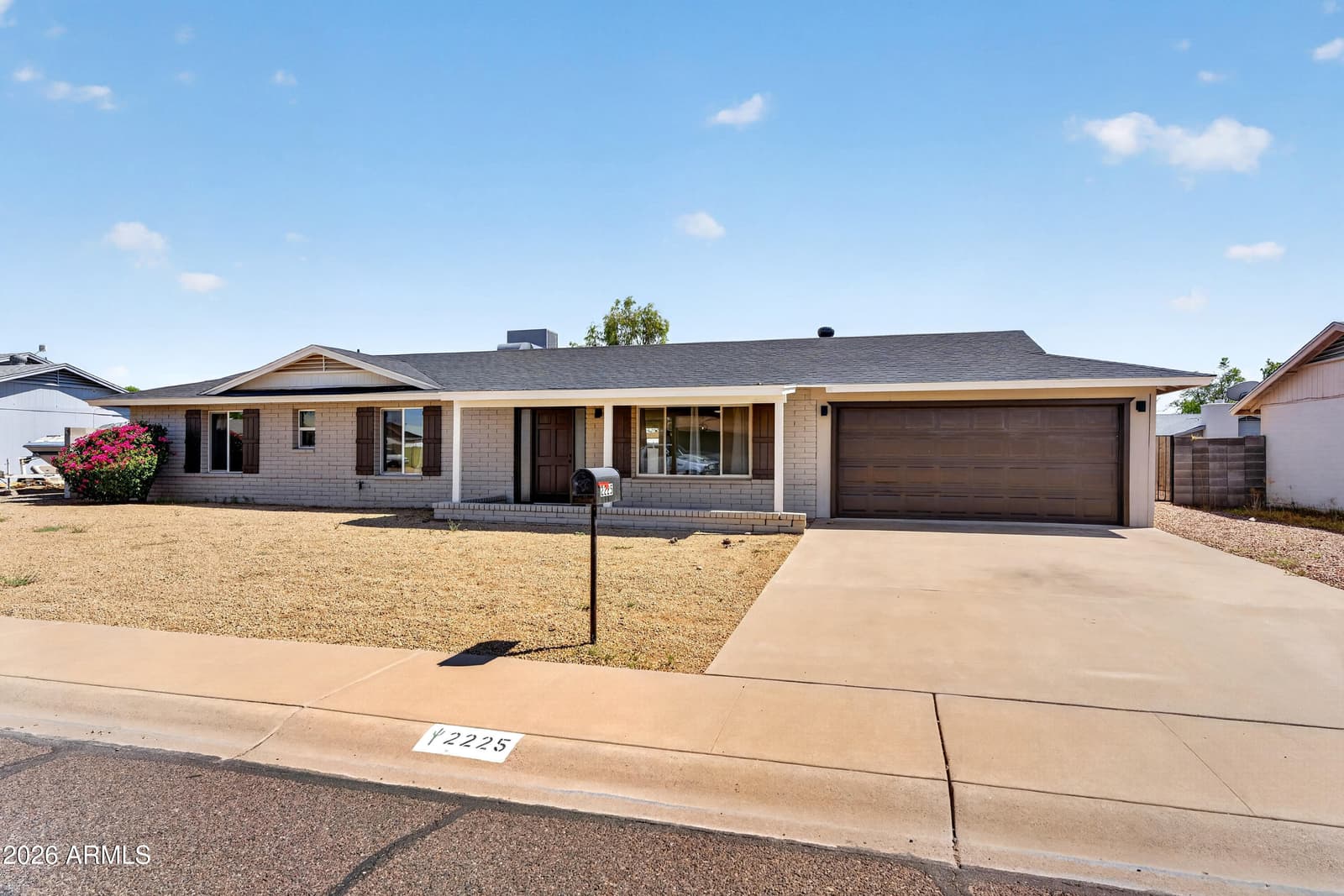 2225 W Topeka Drive, Phoenix, AZ 85027 — photo 3 of 60