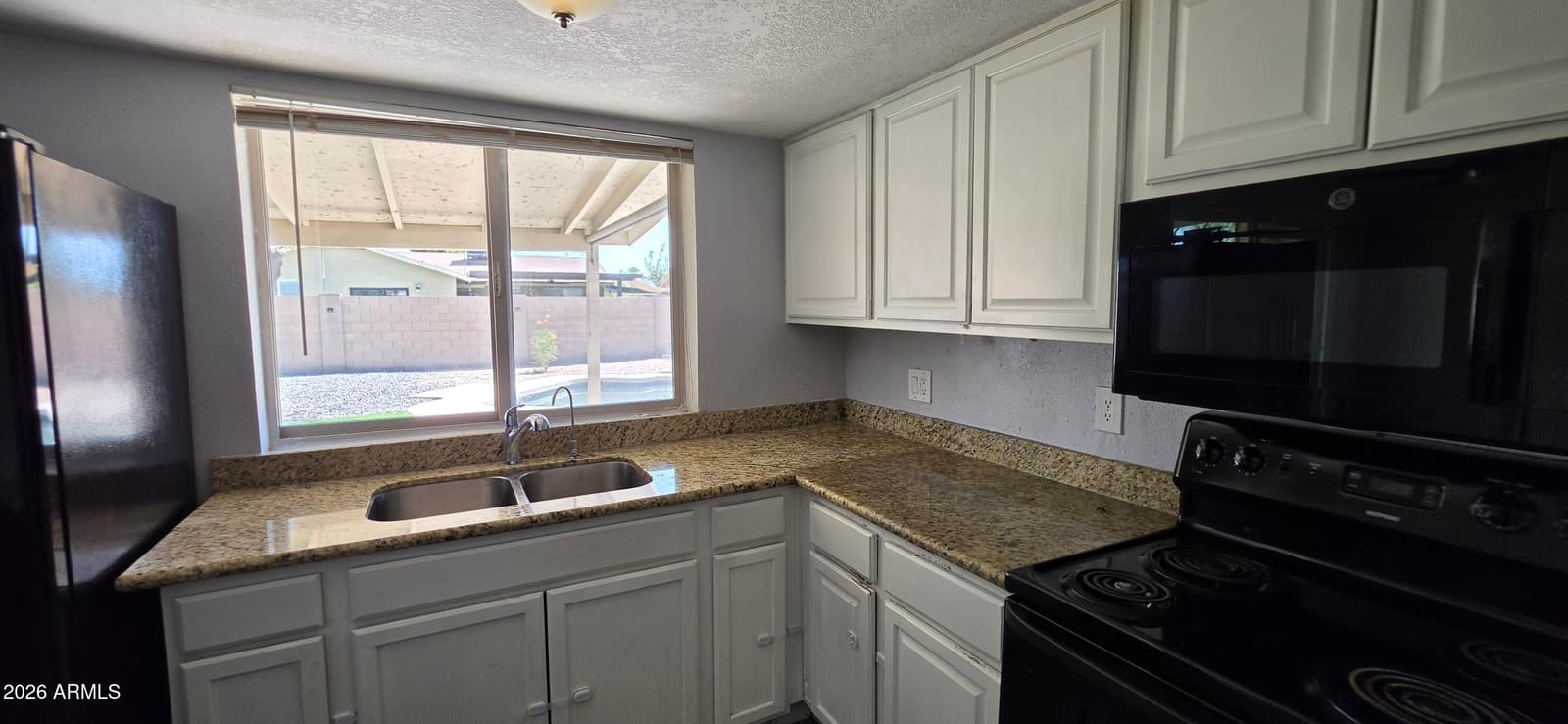 8739 W Turney Avenue, Phoenix, AZ 85037 — photo 9 of 24