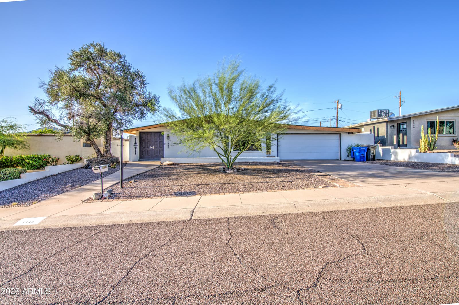 1340 E Townley Avenue, Phoenix, AZ 85020 — photo 2 of 49