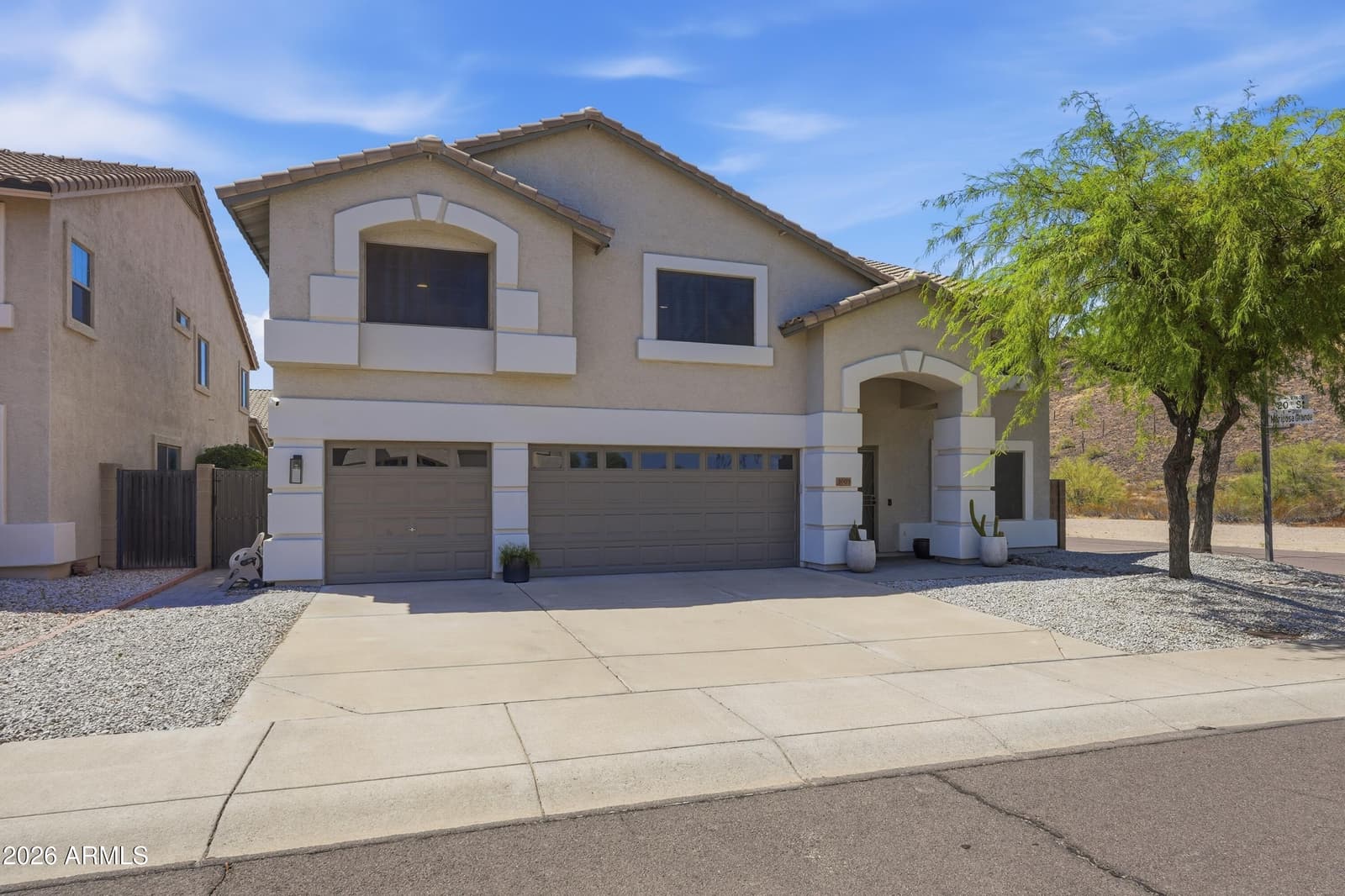 2003 E Mariposa Grande Avenue, Phoenix, AZ 85024 — photo 2 of 57