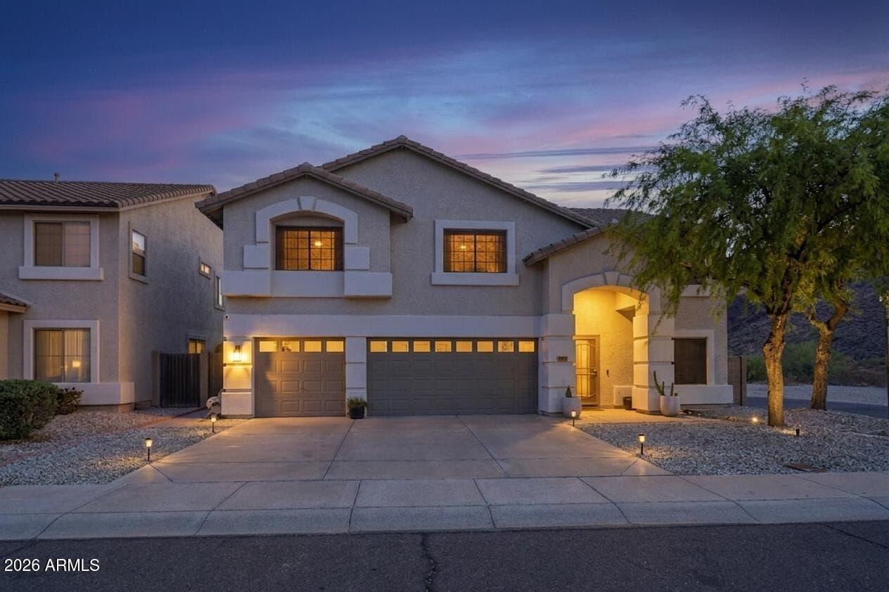 2003 E Mariposa Grande Avenue, Phoenix, AZ 85024 — photo 3 of 57