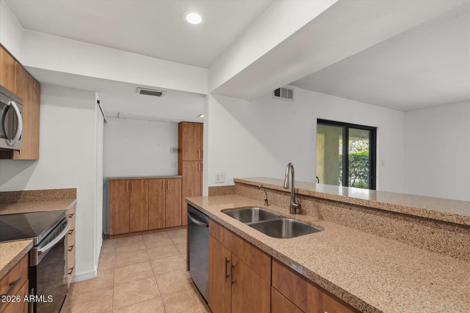 9340 N 92nd Street 101, Scottsdale, AZ 85258 — photo 7 of 21