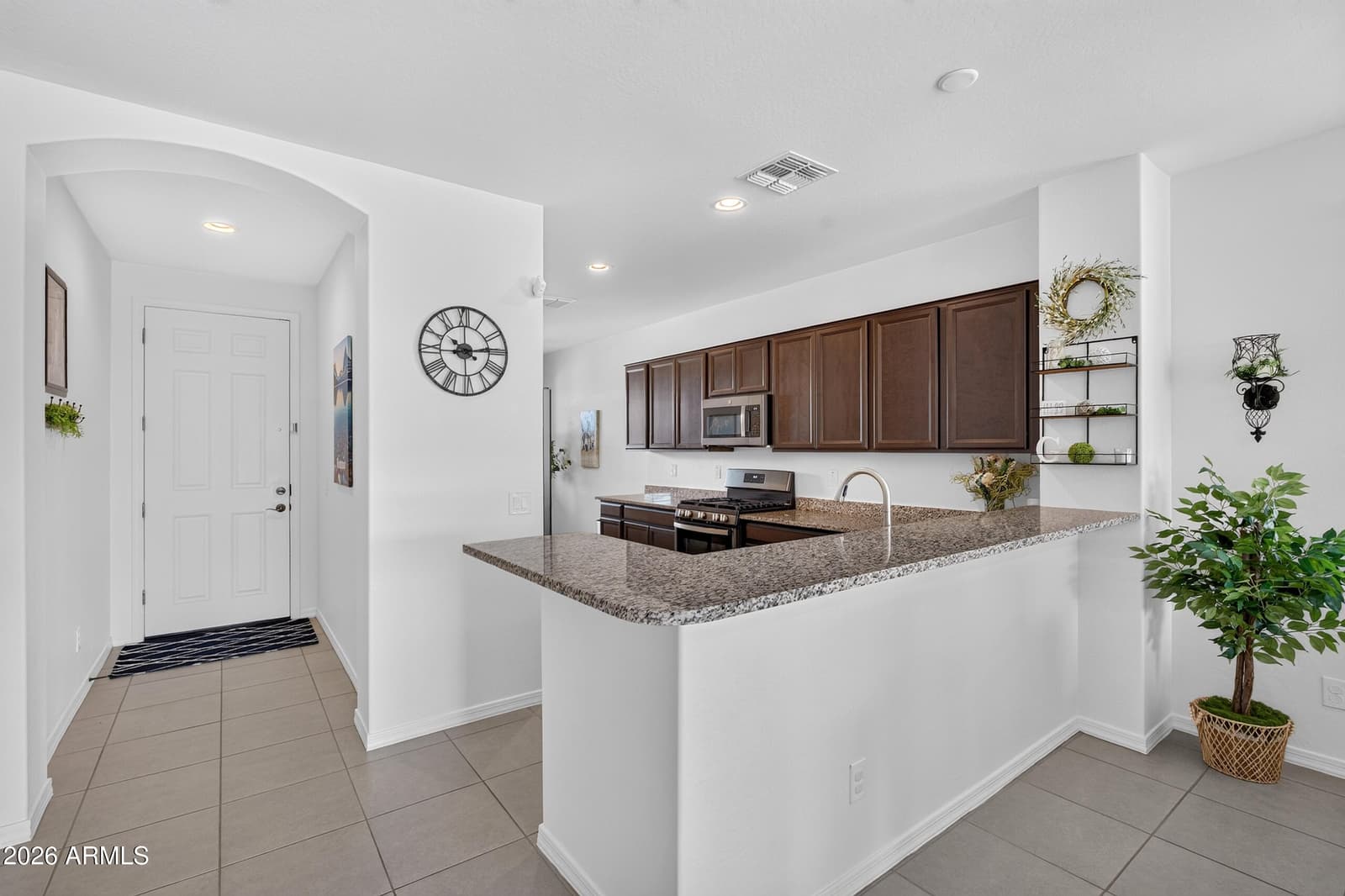 2786 W Canada De Oro Road, San Tan Valley, AZ 85144 — photo 4 of 68