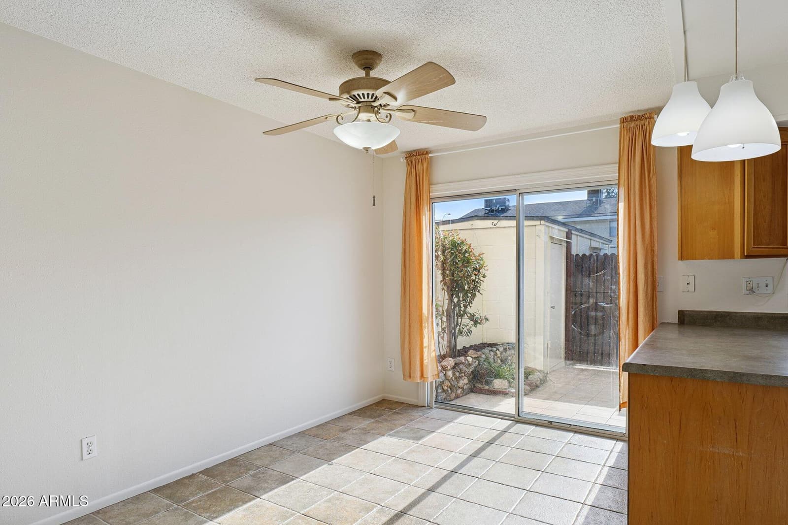 1333 N 44th Street, Phoenix, AZ 85008 — photo 5 of 22