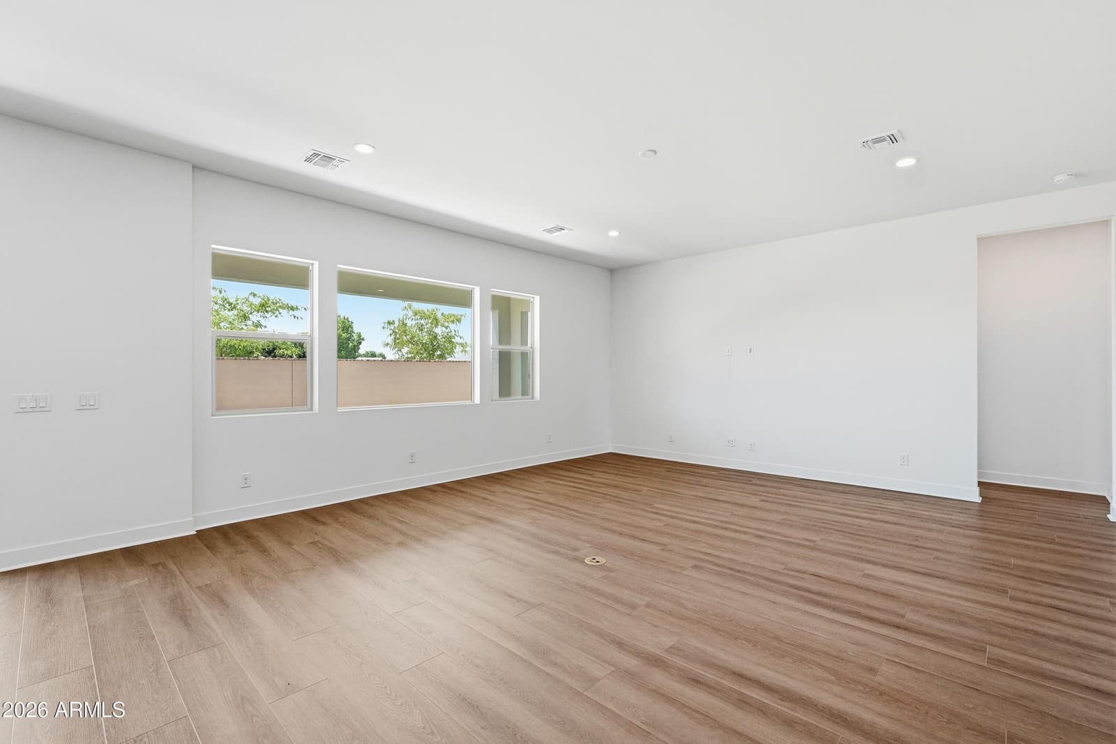 17789 W Crawfordsville Drive, Surprise, AZ 85388 — photo 6 of 67