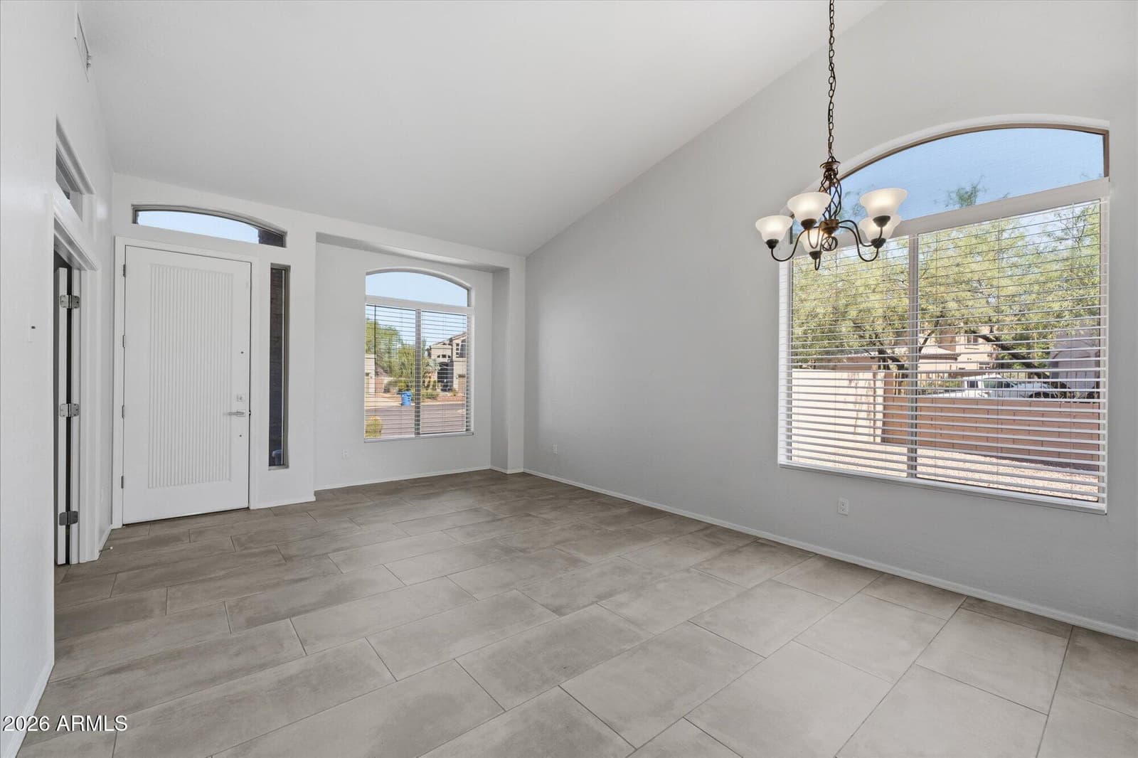 7521 E Oasis Circle, Mesa, AZ 85207 — photo 6 of 38