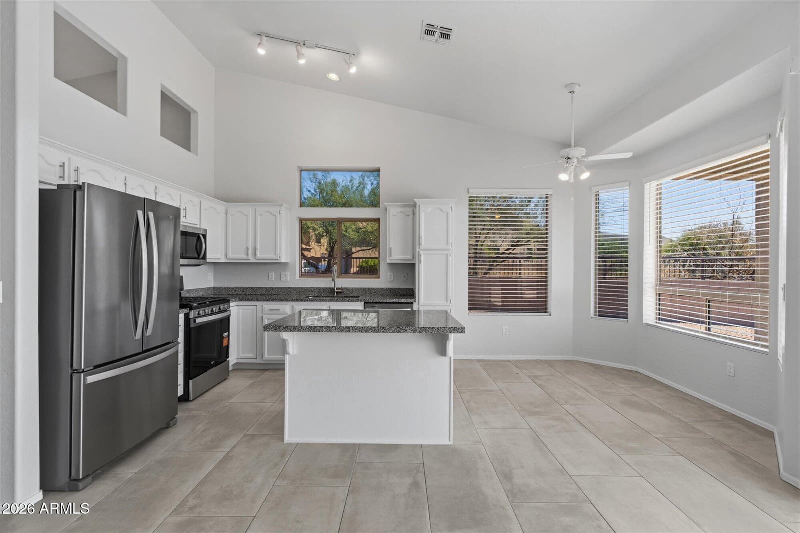 7521 E Oasis Circle, Mesa, AZ 85207 — photo 17 of 38