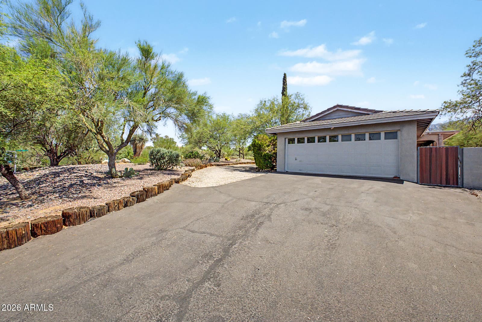 3220 E Lone Coyote Trail, Tucson, AZ 85739 — photo 7 of 102