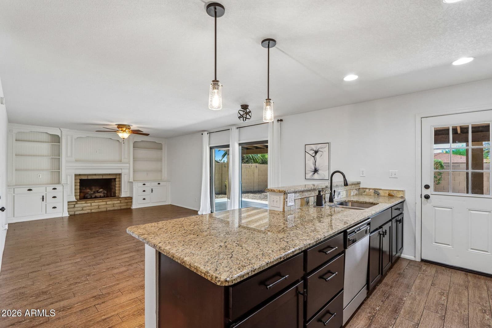 5502 S Hazelton Lane, Tempe, AZ 85283 — photo 13 of 33