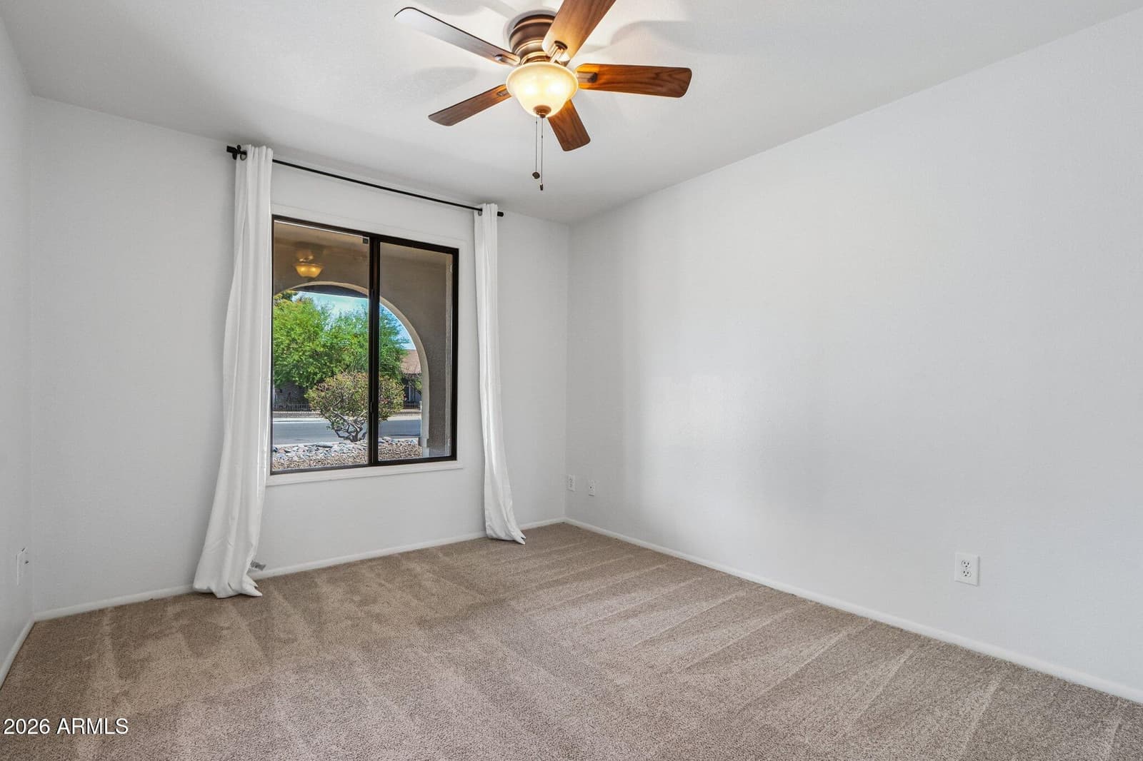 5502 S Hazelton Lane, Tempe, AZ 85283 — photo 16 of 33