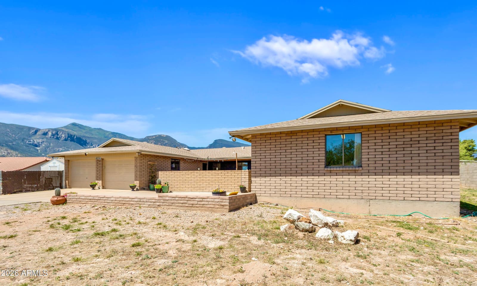 5508 S Laguna Avenue, Sierra Vista, AZ 85650 — photo 4 of 46