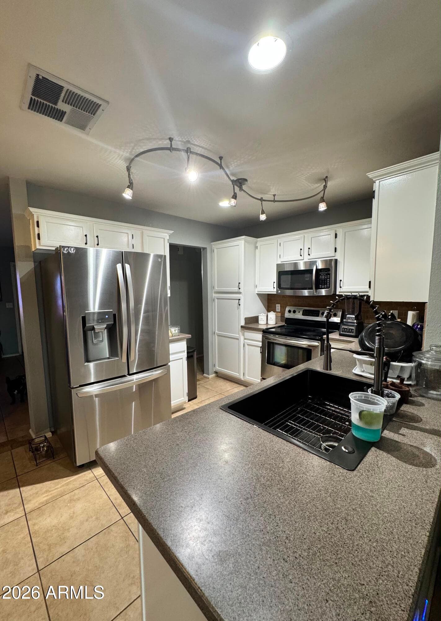 3152 W Crest Lane, Phoenix, AZ 85027 — photo 1 of 22