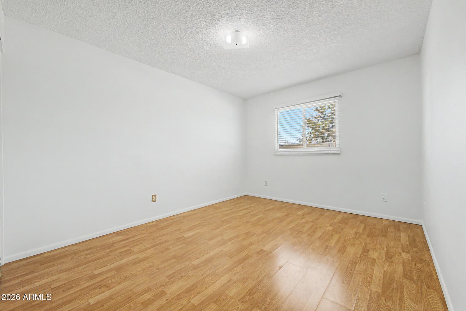 2060 W Hazelwood Parkway 2060, Phoenix, AZ 85015 — photo 28 of 39