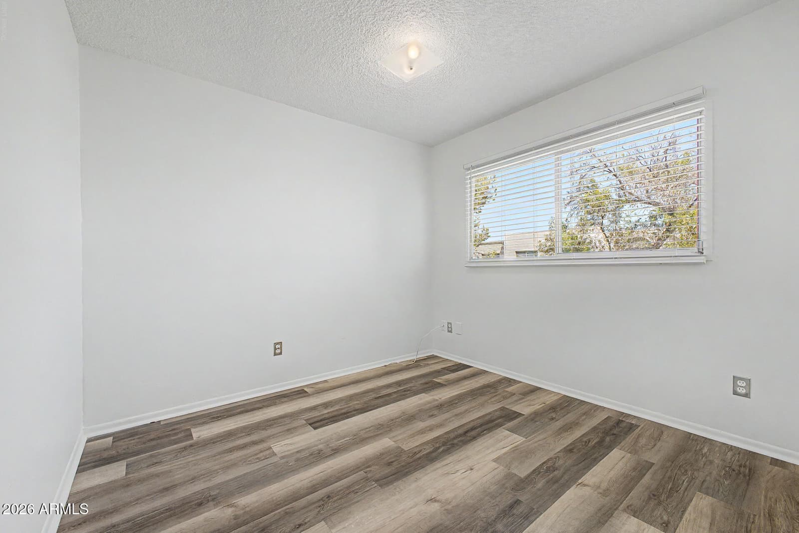 2060 W Hazelwood Parkway 2060, Phoenix, AZ 85015 — photo 31 of 39