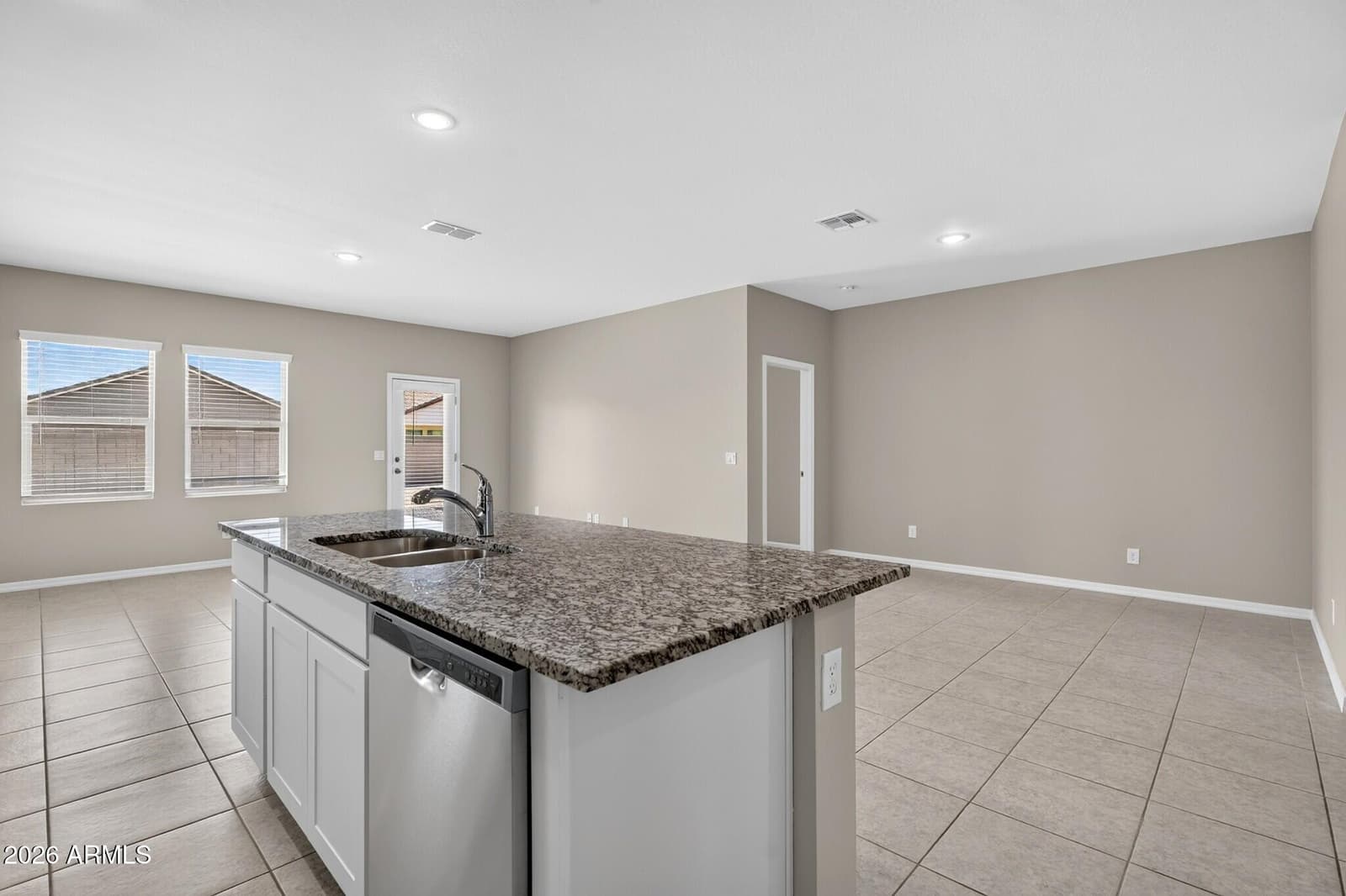19427 W Coolidge Street, Litchfield Park, AZ 85340 — photo 5 of 21
