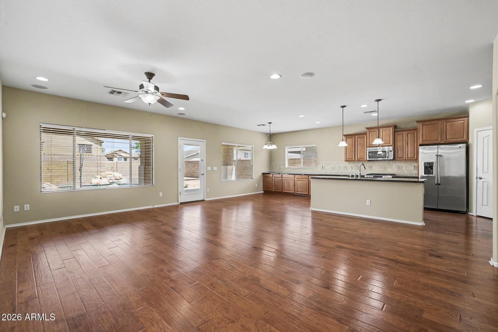2946 E Santa Fe Lane, Gilbert, AZ 85297 — photo 4 of 35