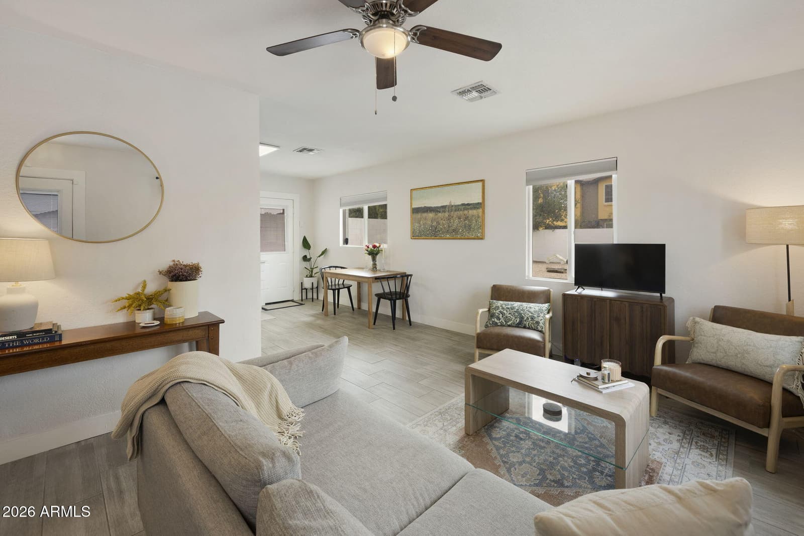 4445 N Longview Avenue, Phoenix, AZ 85014 — photo 4 of 34