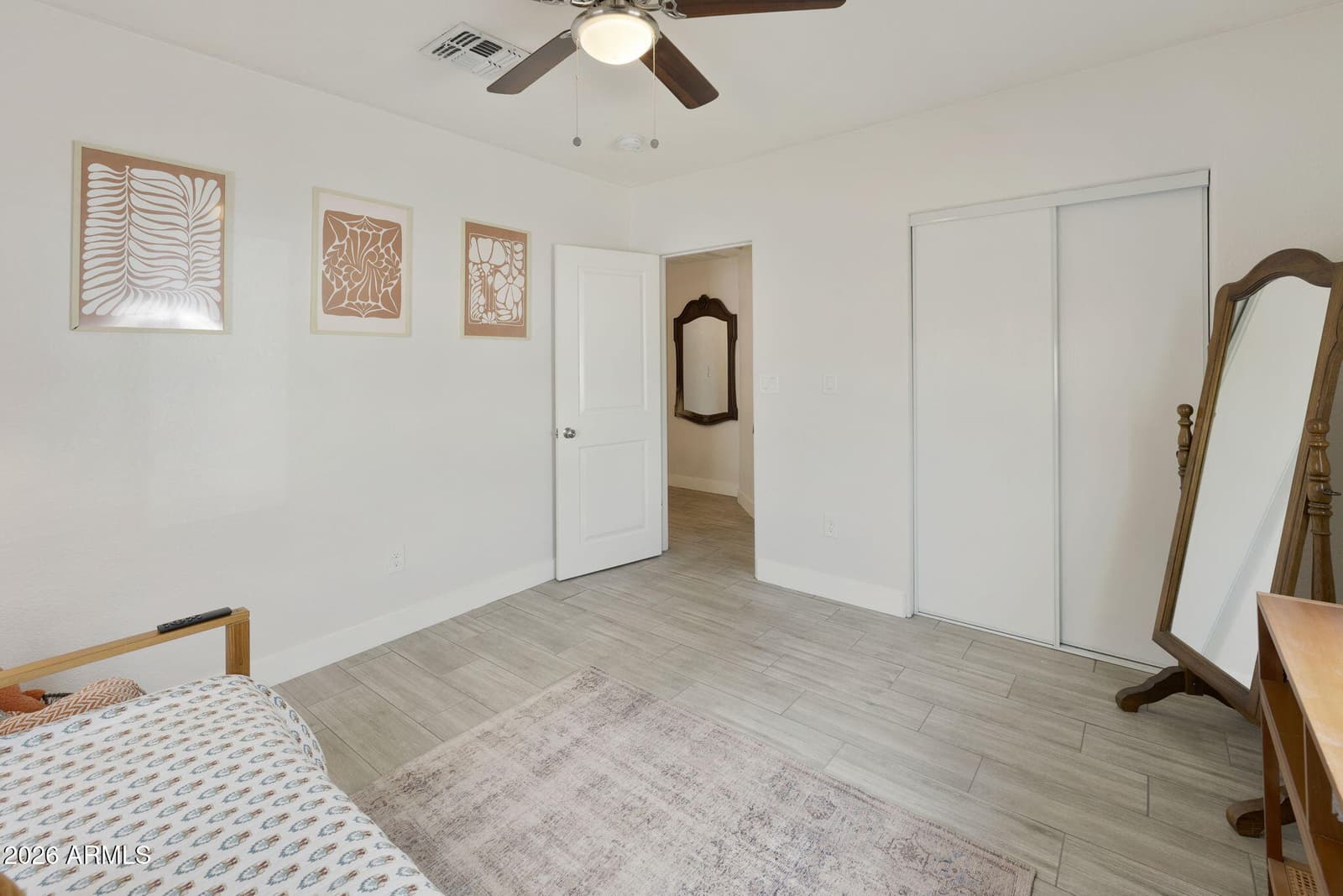 4445 N Longview Avenue, Phoenix, AZ 85014 — photo 15 of 34