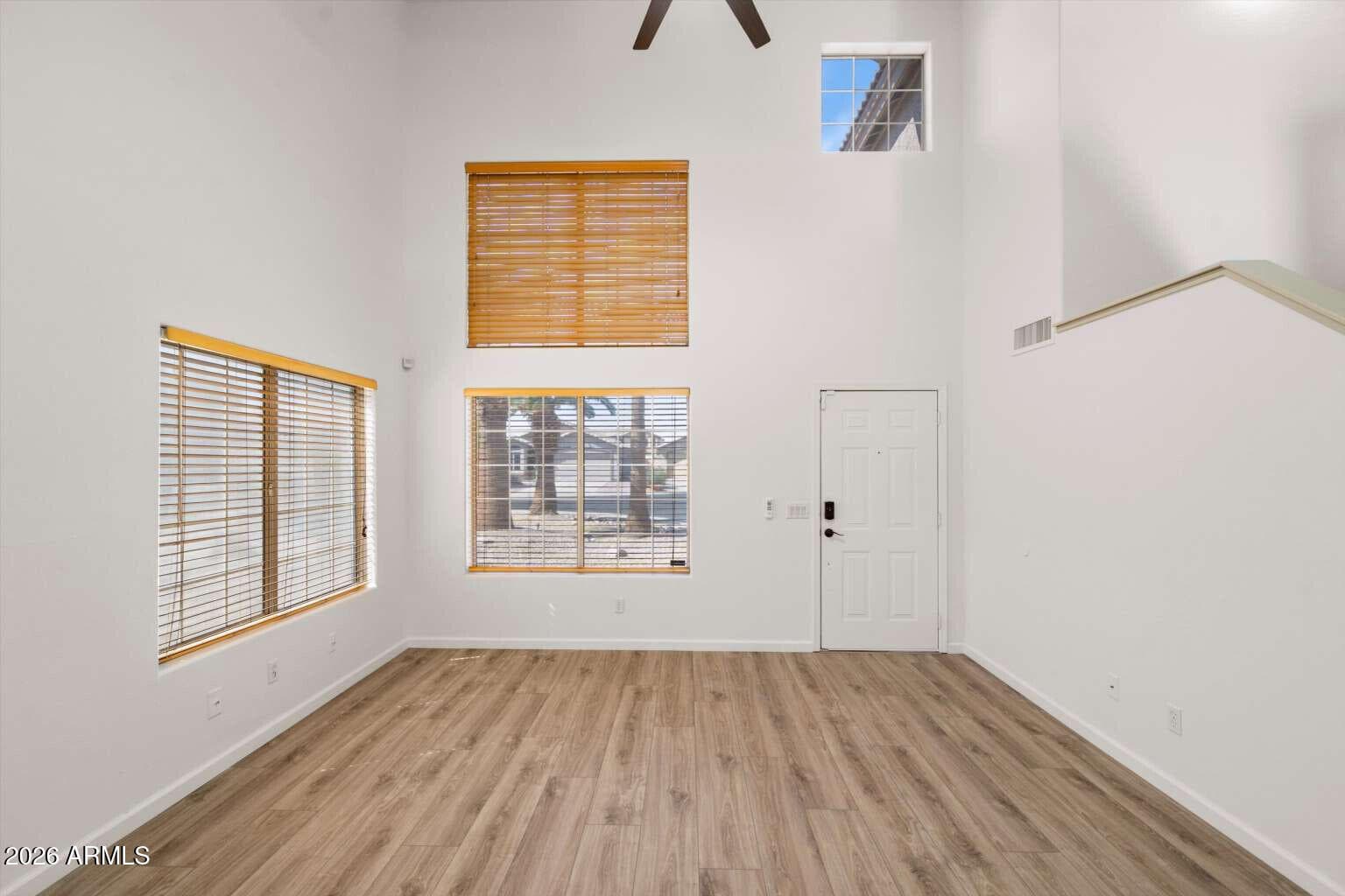 13123 W Cambridge Avenue, Goodyear, AZ 85395 — photo 3 of 49