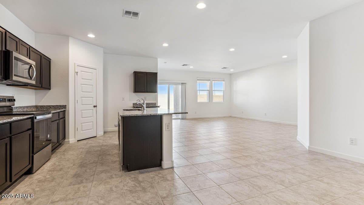 12323 E Lupine Lane, Florence, AZ 85132 — photo 12 of 63