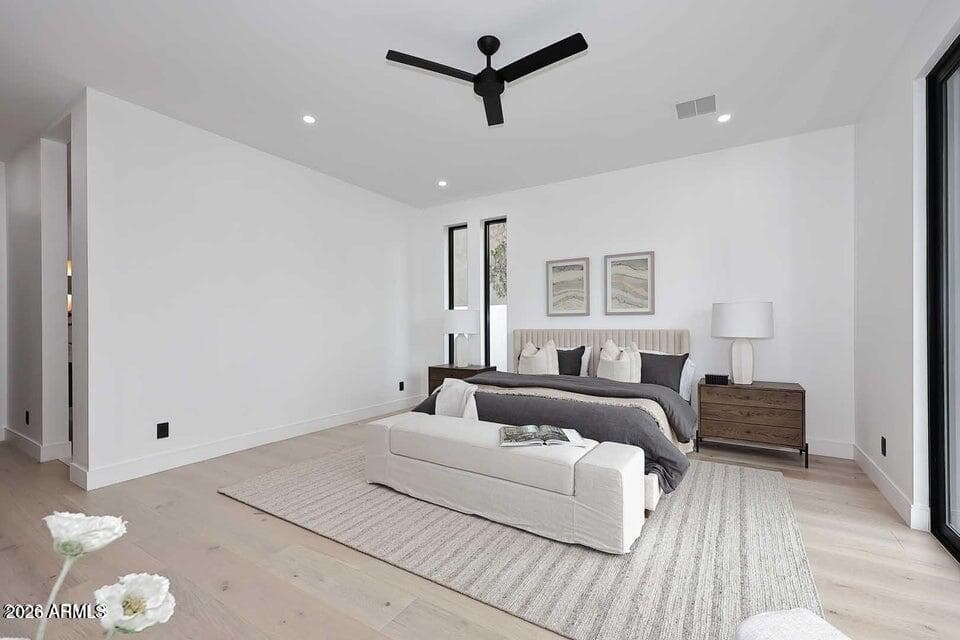 3106 N Valencia Lane, Phoenix, AZ 85018 — photo 16 of 46