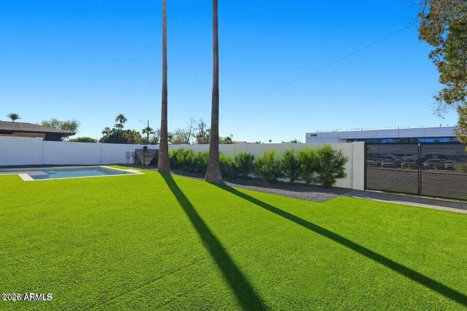 3106 N Valencia Lane, Phoenix, AZ 85018 — photo 37 of 46