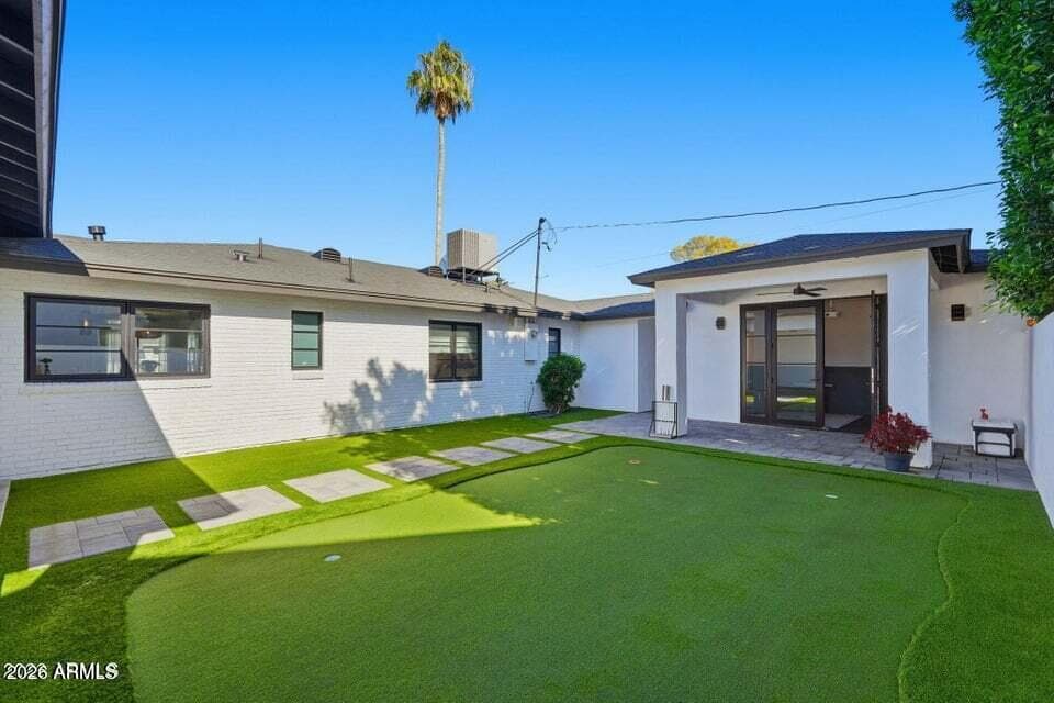 3901 E Weldon Avenue, Phoenix, AZ 85018 — photo 23 of 27
