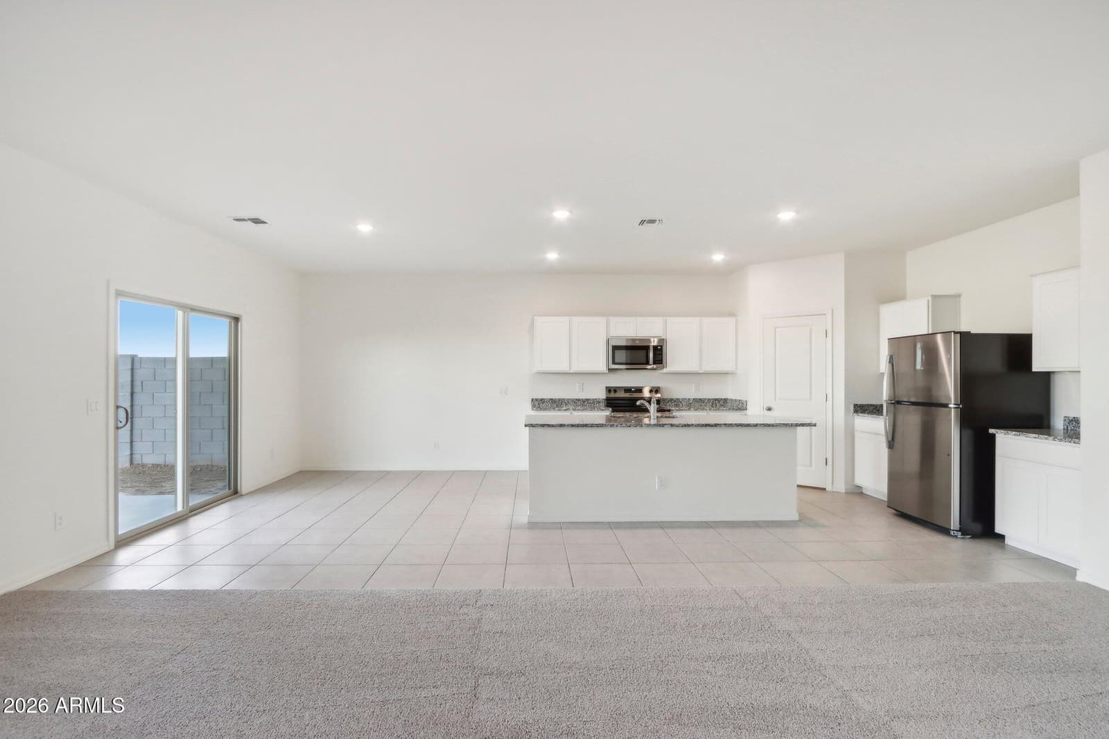 2052 E Driftwood Drive, San Tan Valley, AZ 85140 — photo 12 of 38