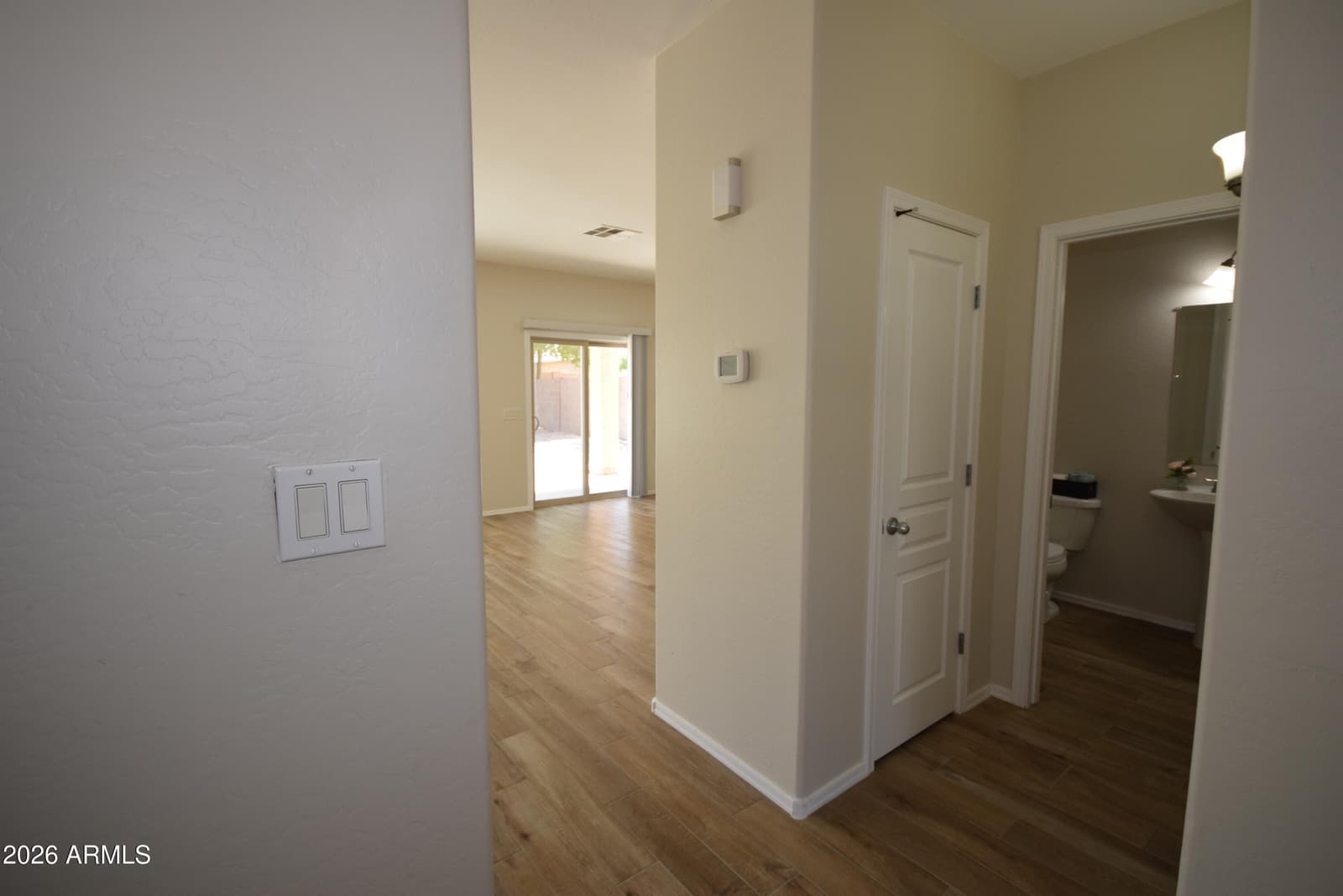 1079 E Country Crossing Way, San Tan Valley, AZ 85143 — photo 8 of 49