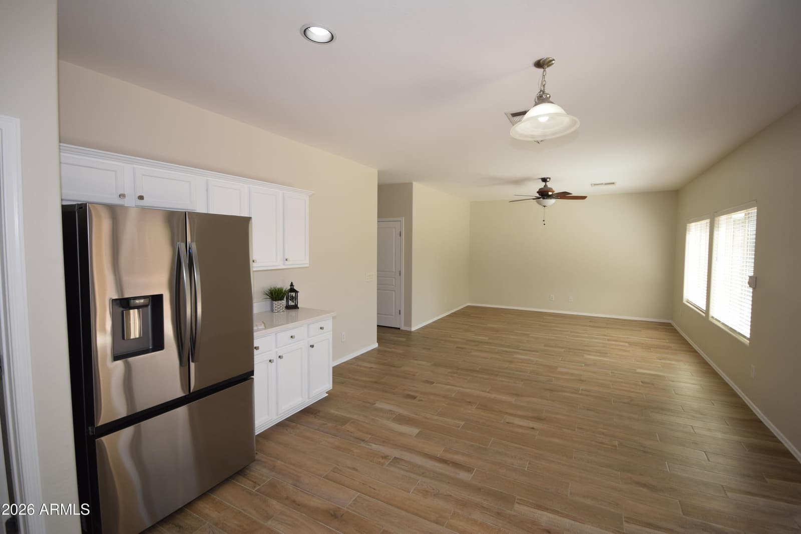 1079 E Country Crossing Way, San Tan Valley, AZ 85143 — photo 14 of 49