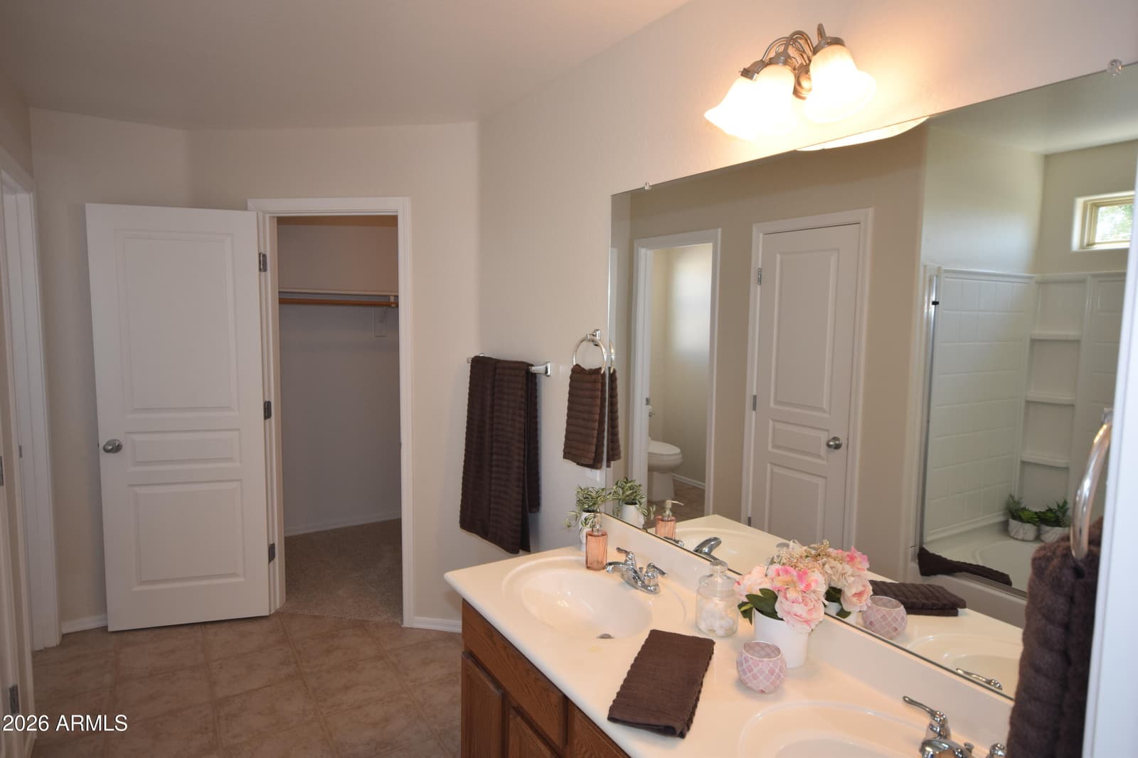 1079 E Country Crossing Way, San Tan Valley, AZ 85143 — photo 16 of 49
