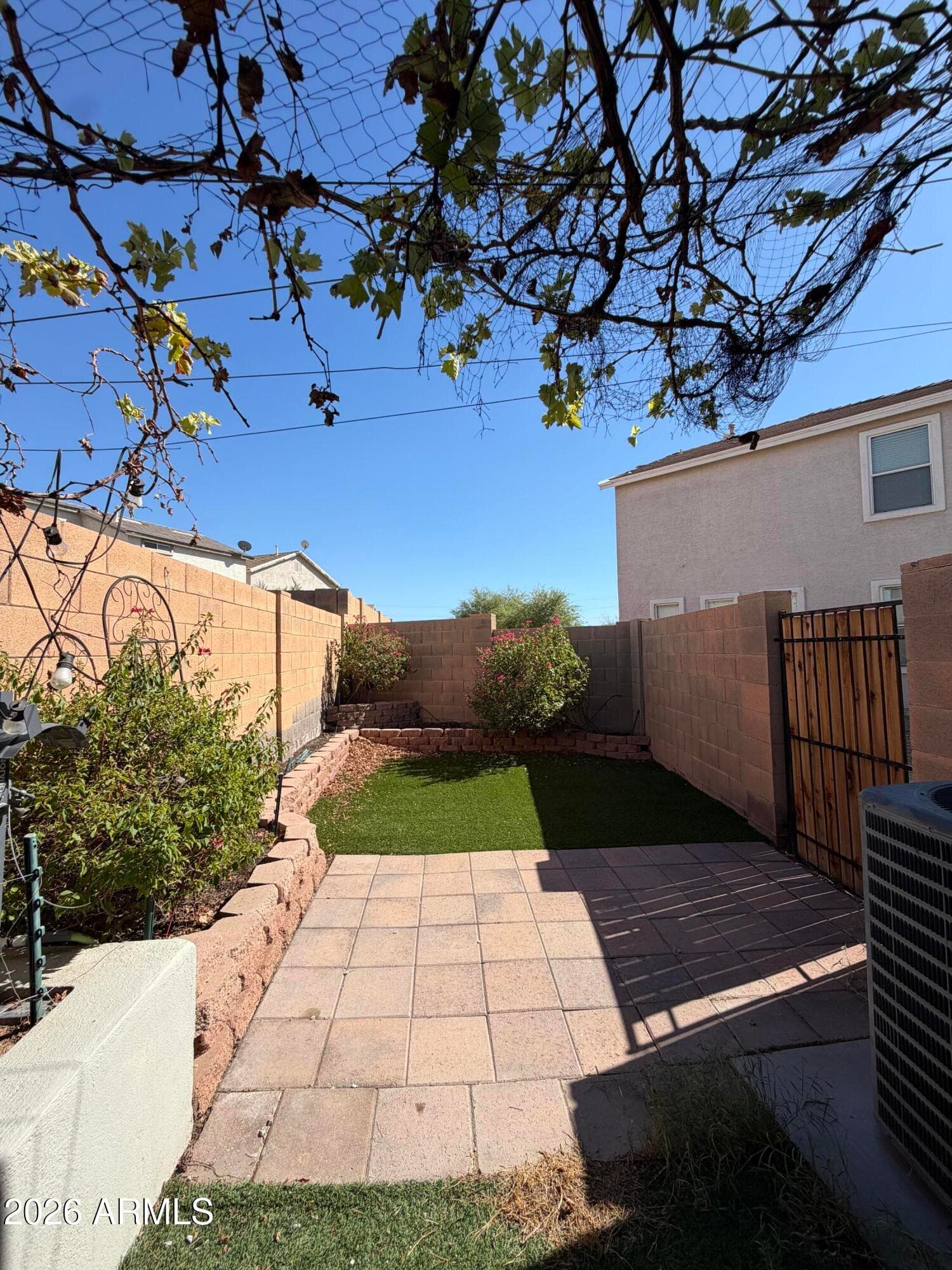 7245 S 41st Drive, Phoenix, AZ 85041 — photo 31 of 34