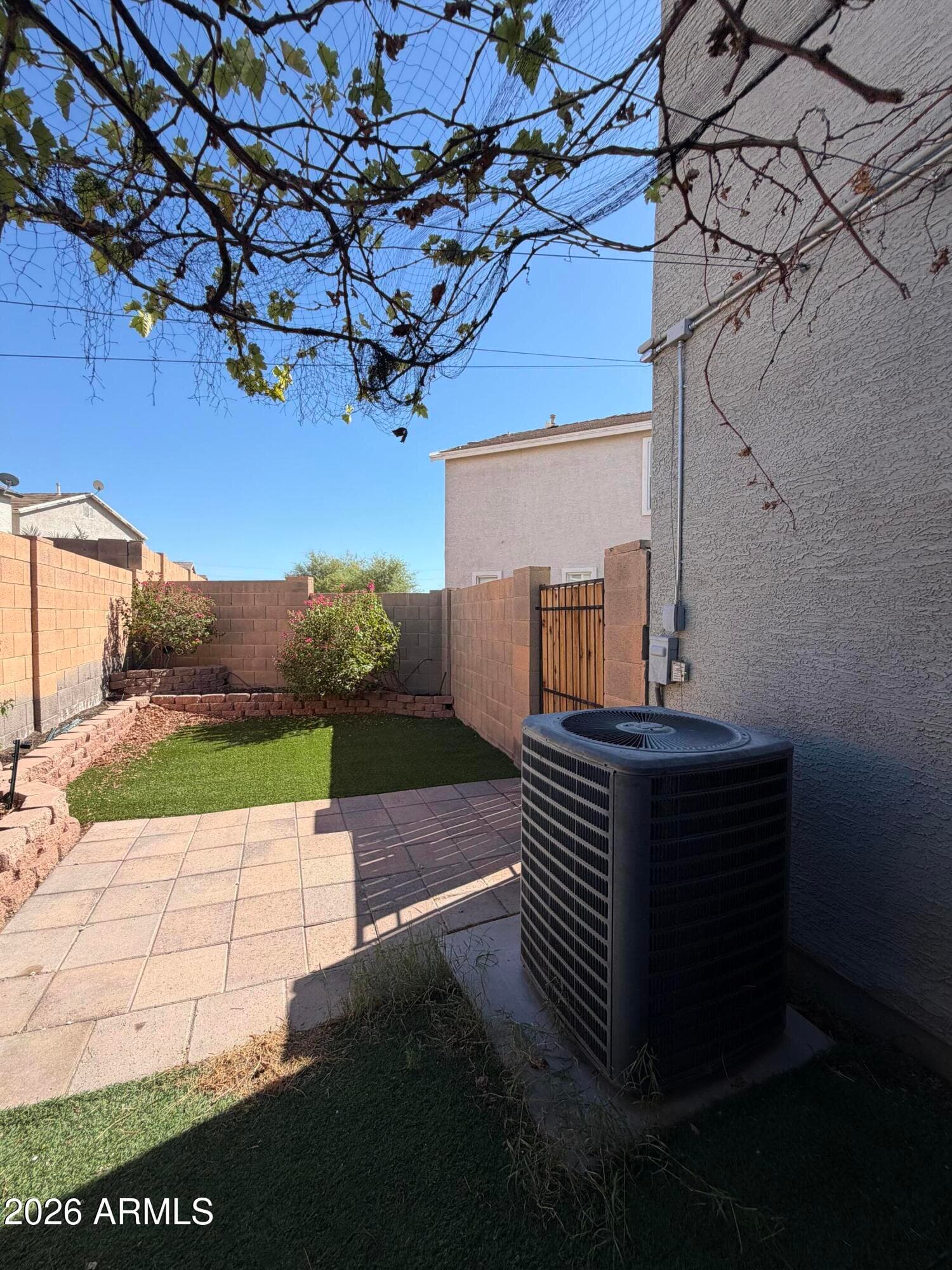 7245 S 41st Drive, Phoenix, AZ 85041 — photo 32 of 34