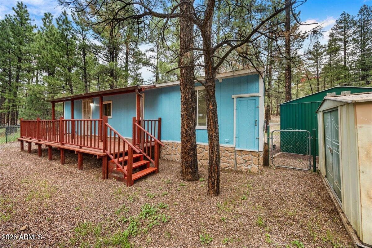 960 N 24th Drive, Show Low, AZ 85901 — photo 20 of 29