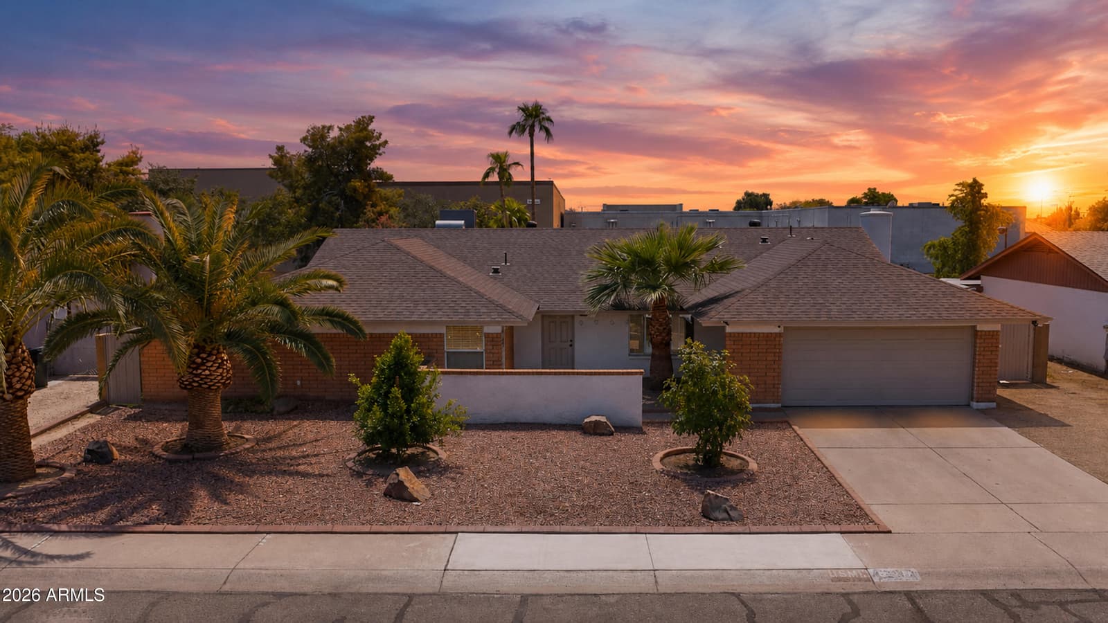 4237 W Hartford Avenue, Glendale, AZ 85308 — photo 1 of 34