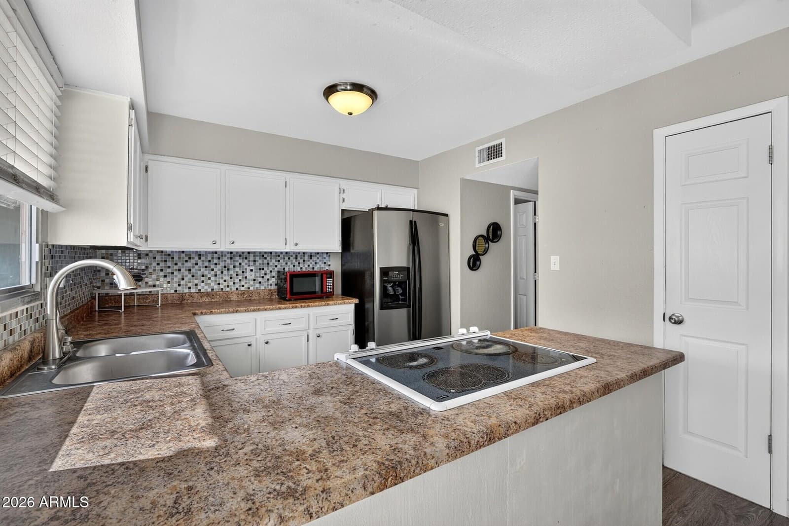 6558 S Granada Drive, Tempe, AZ 85283 — photo 14 of 46
