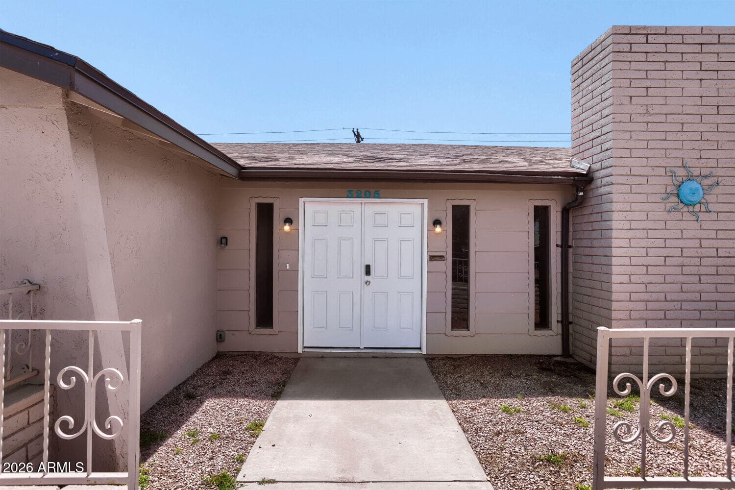 3205 W Mariposa Street, Phoenix, AZ 85017 — photo 2 of 30