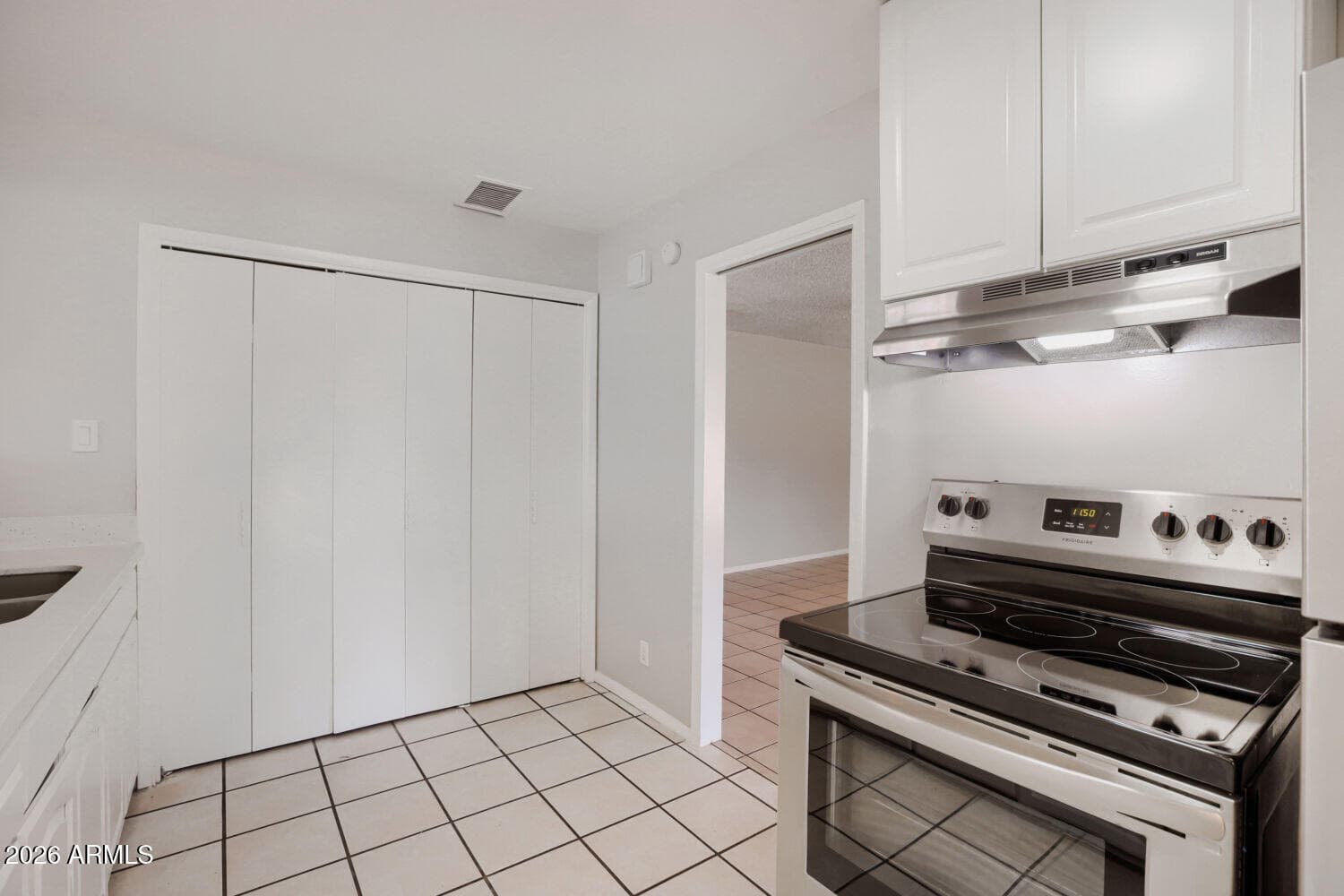 3205 W Mariposa Street, Phoenix, AZ 85017 — photo 10 of 30