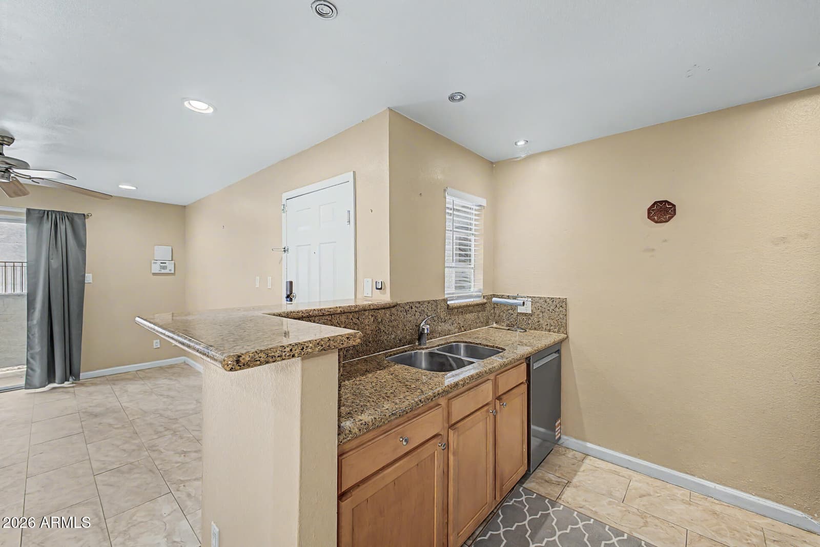 4410 N Longview Avenue 115, Phoenix, AZ 85014 — photo 7 of 21