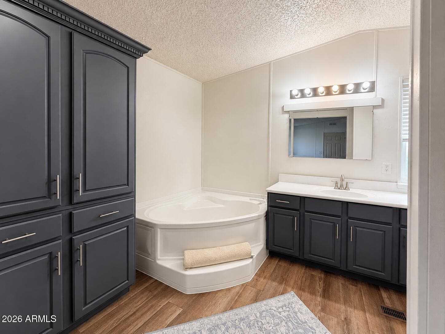 10810 N 91st Avenue 83, Peoria, AZ 85345 — photo 20 of 40