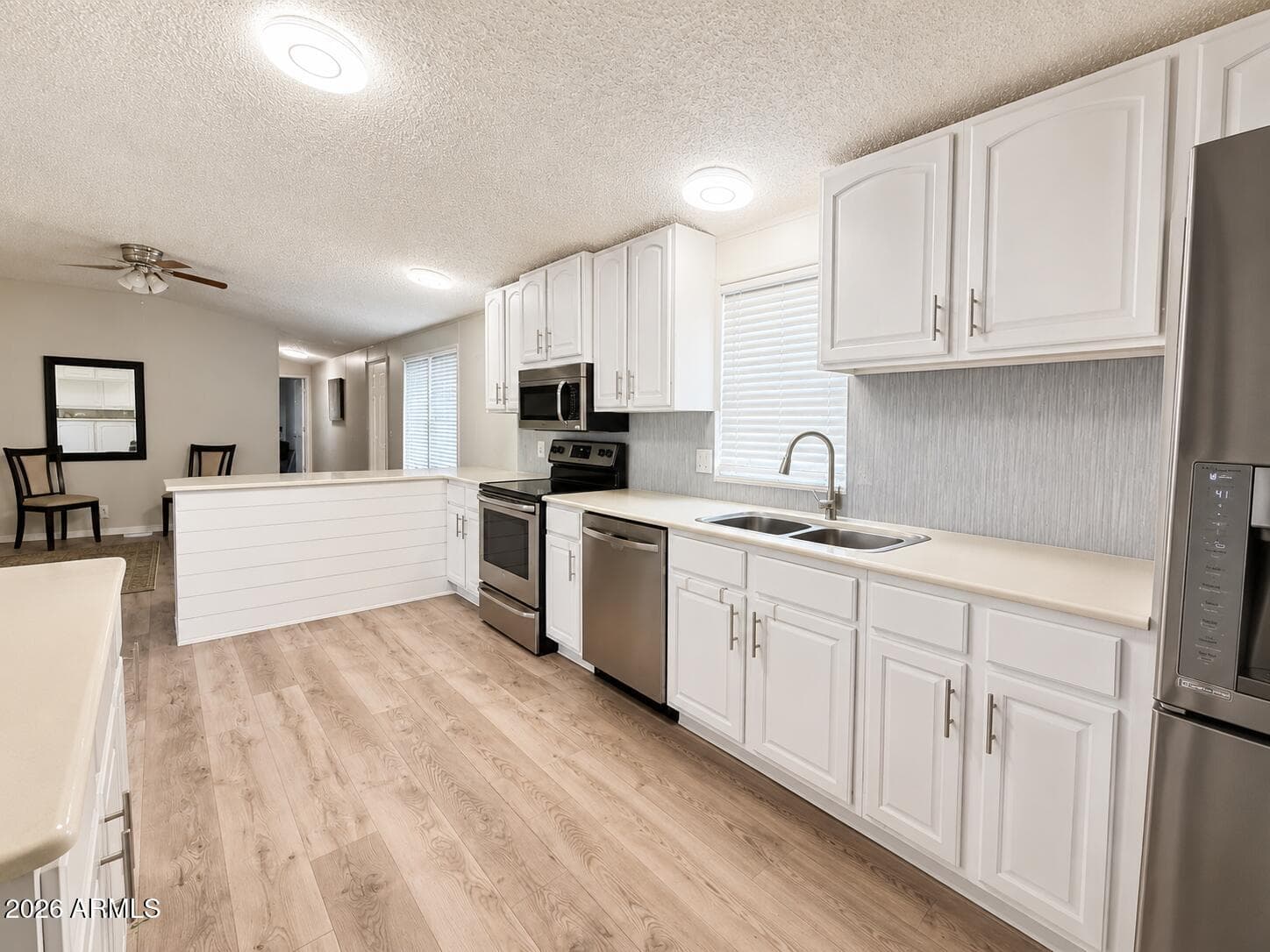 10810 N 91st Avenue 83, Peoria, AZ 85345 — photo 11 of 40