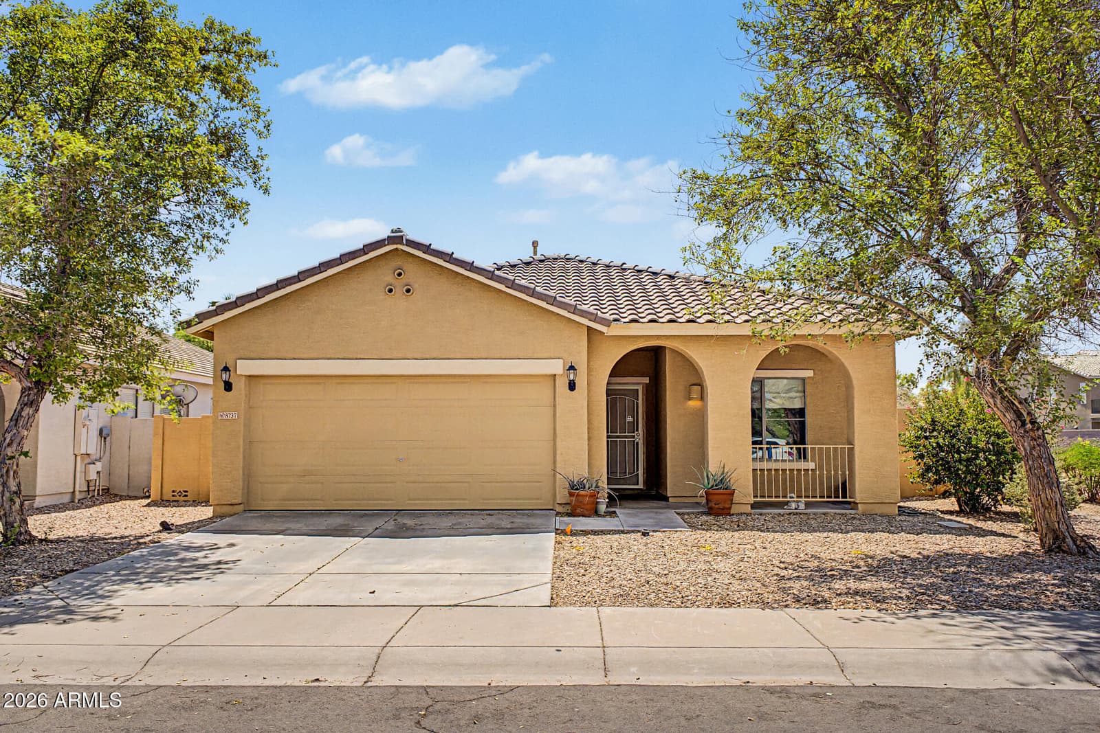 8737 W Hammond Lane, Tolleson, AZ 85353 — photo 1 of 29