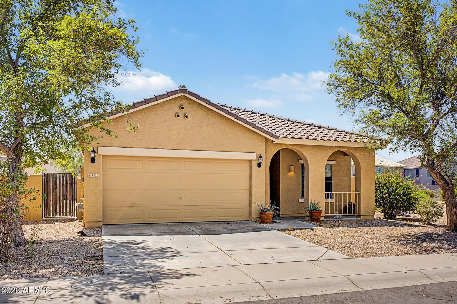 8737 W Hammond Lane, Tolleson, AZ 85353 — photo 3 of 29