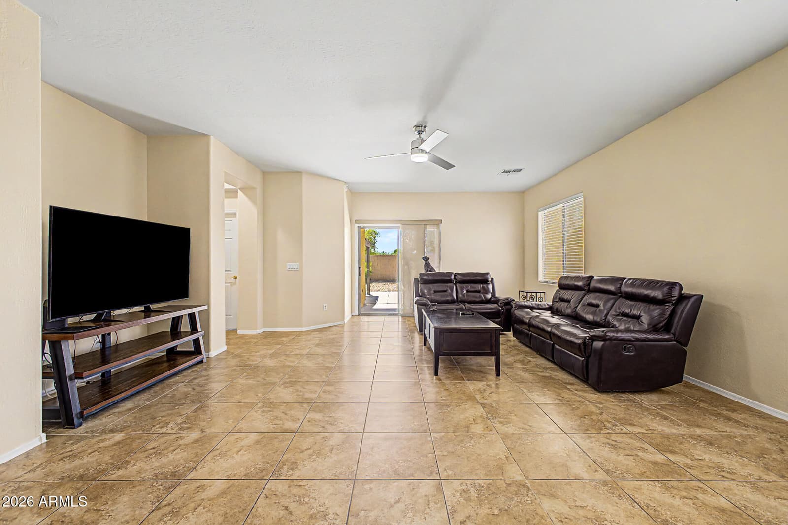 8737 W Hammond Lane, Tolleson, AZ 85353 — photo 7 of 29